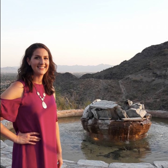 Meet your Posher, Amy - Picture 1 of 1